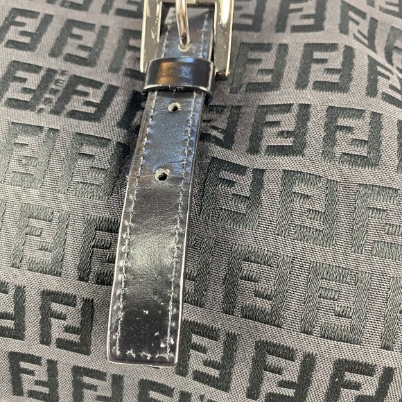 Fendi Large Baguette Bag - Picture 8 of 16